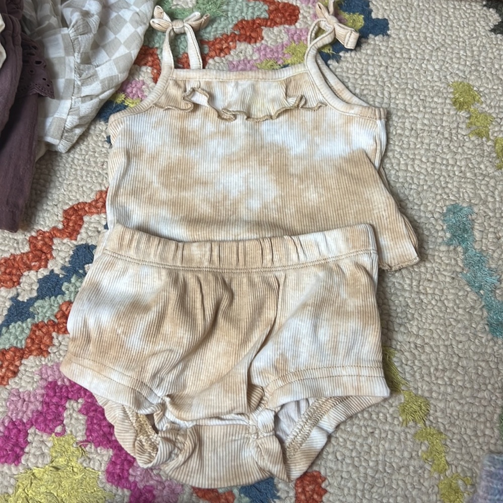 ***SOLD*** Baby gap bundle - Picture 3 of 5